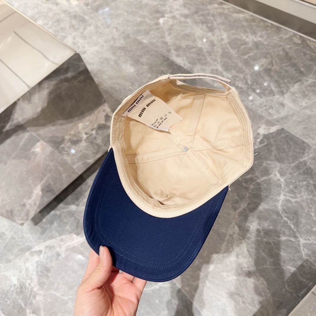 Miu Miu Caps